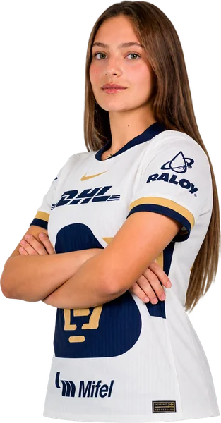 Natalia Collado con la camiseta de Pumas